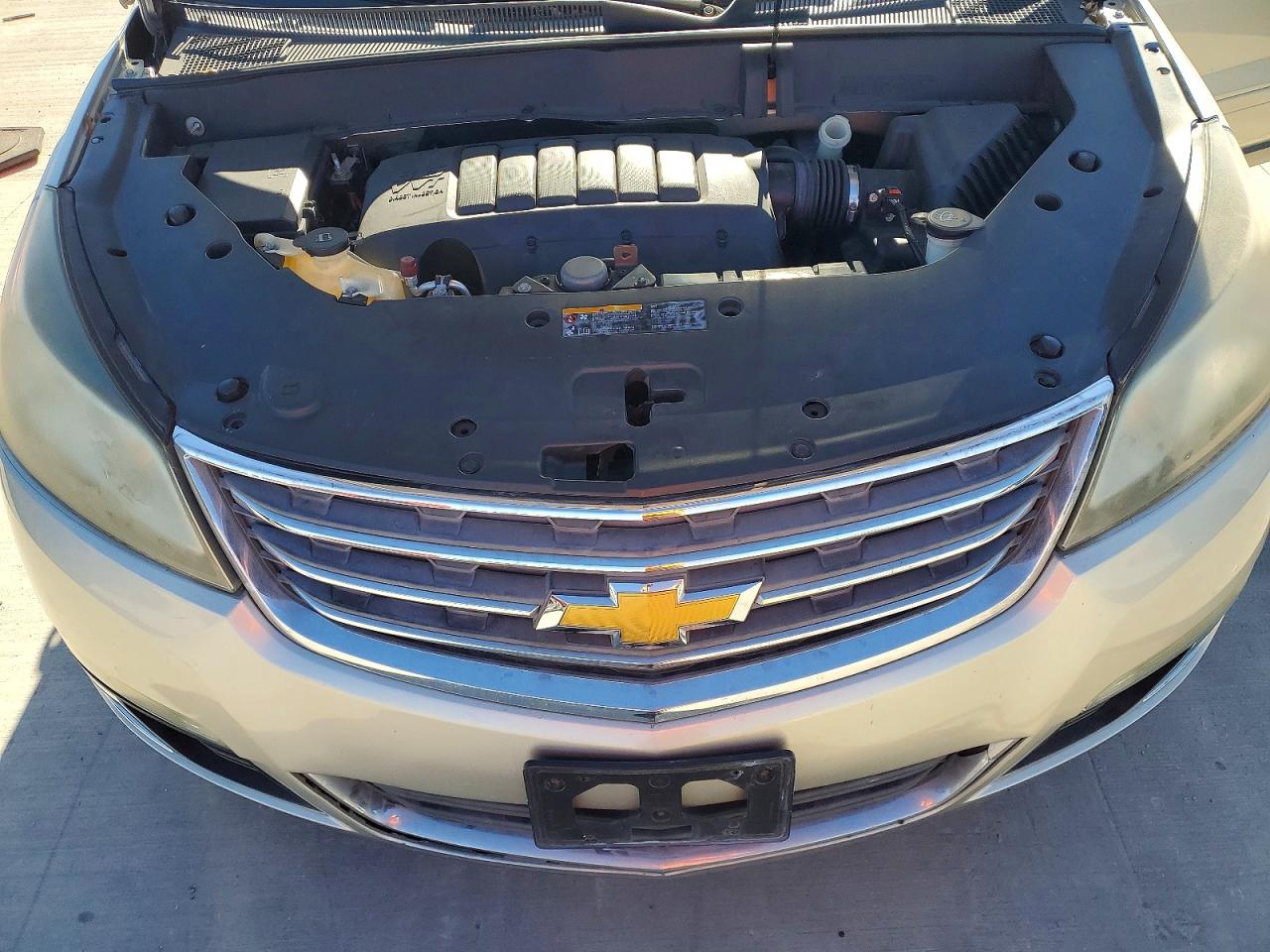 2014 CHEVROLET TRAVERSE LT photo 11