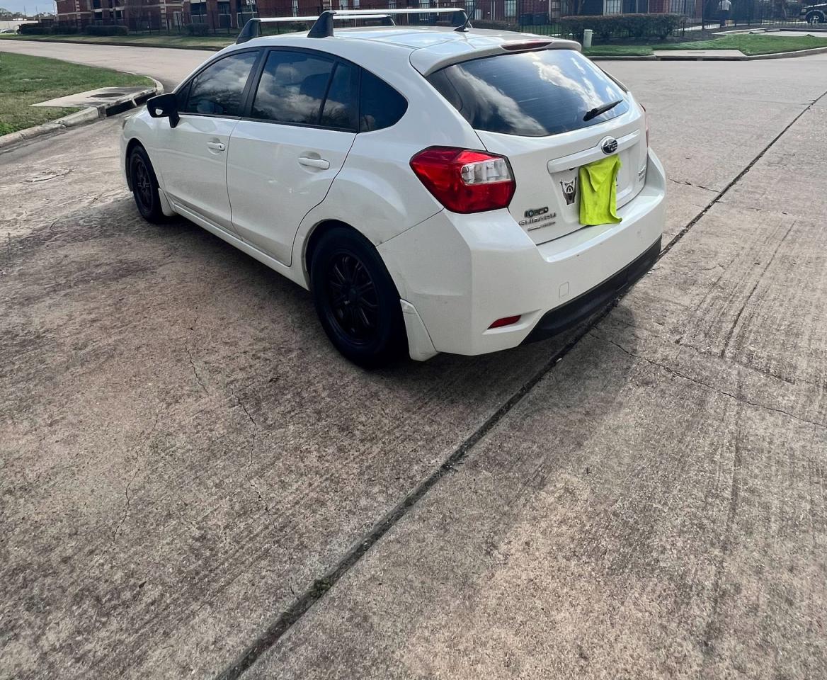 2015 SUBARU IMPREZA photo 3