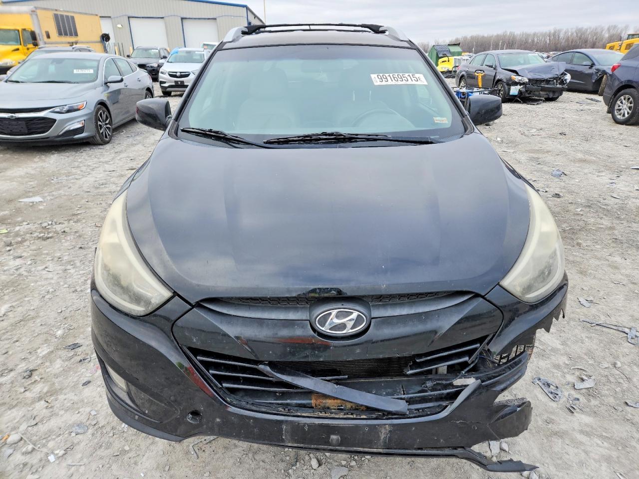 2015 HYUNDAI TUCSON SE photo 9