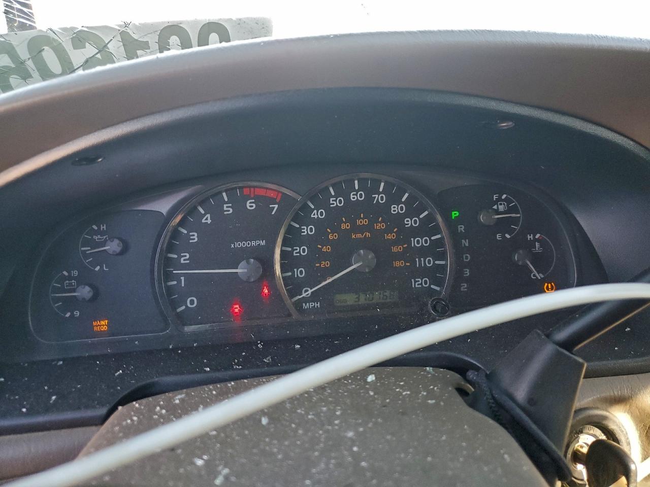 2006 TOYOTA SEQUOIA SR5 photo 9