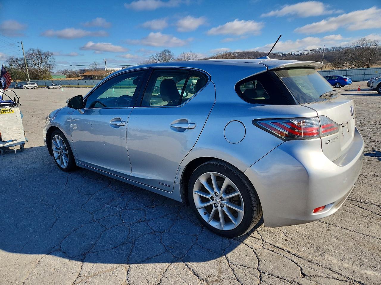 2013 LEXUS CT 200 photo 2
