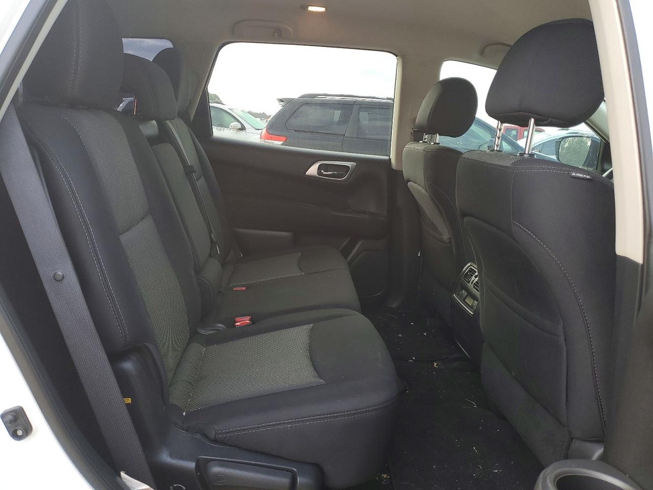 2017 NISSAN PATHFINDER S photo 10