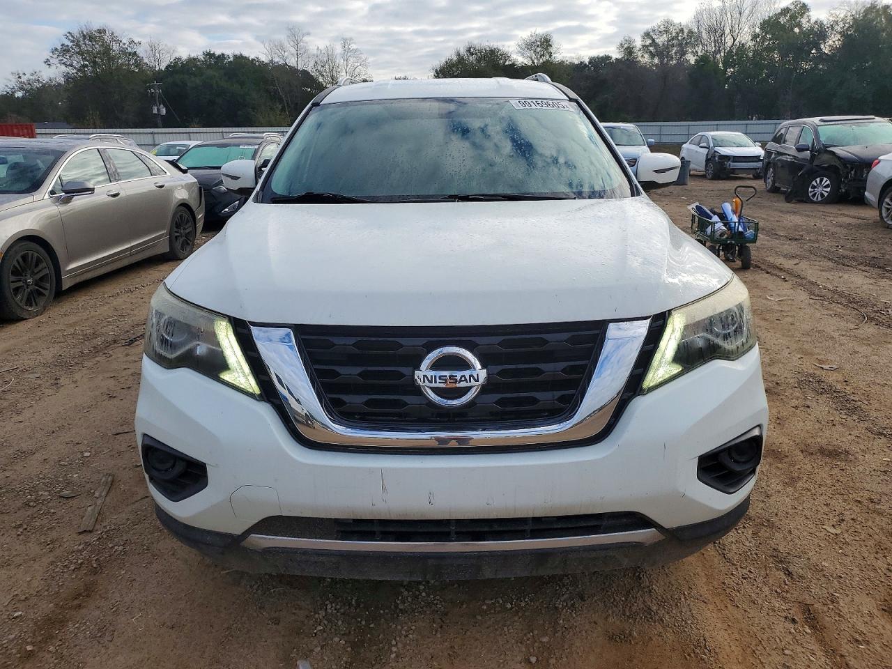 2017 NISSAN PATHFINDER S photo 5
