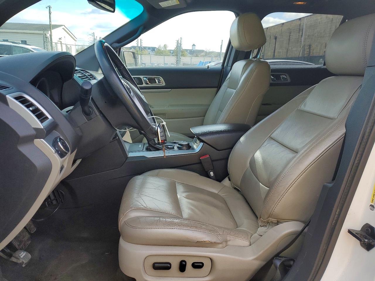 2014 FORD EXPLORER XLT photo 7