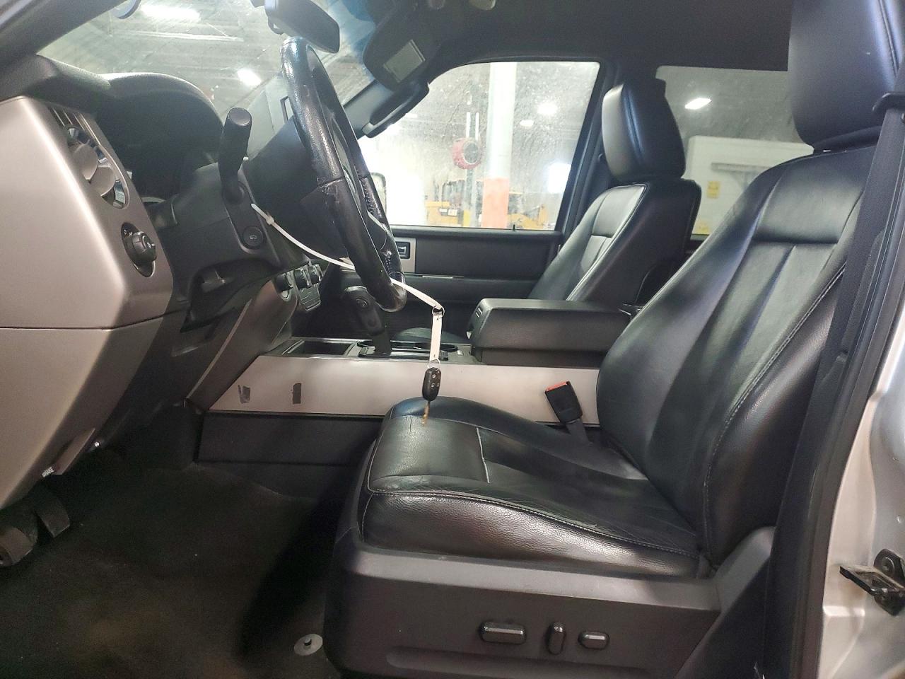 2017 FORD EXPEDITION EL XLT photo 7