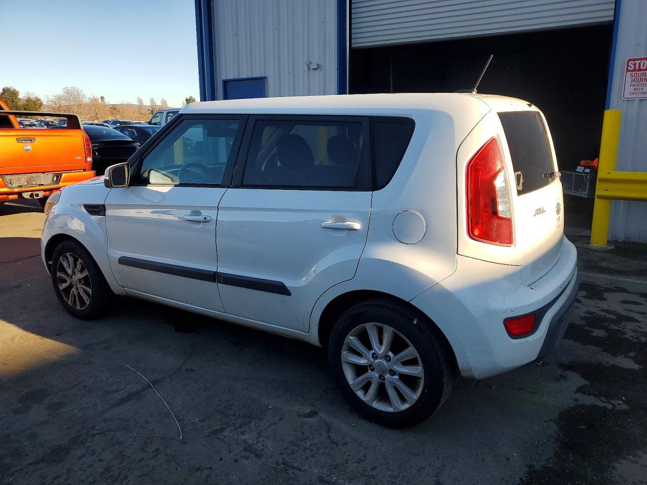 2012 KIA SOUL + photo 3