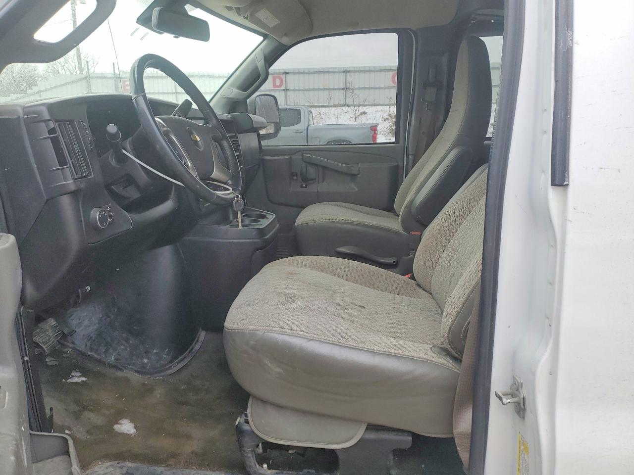 2019 CHEVROLET EXPRESS G3500 LT photo 7