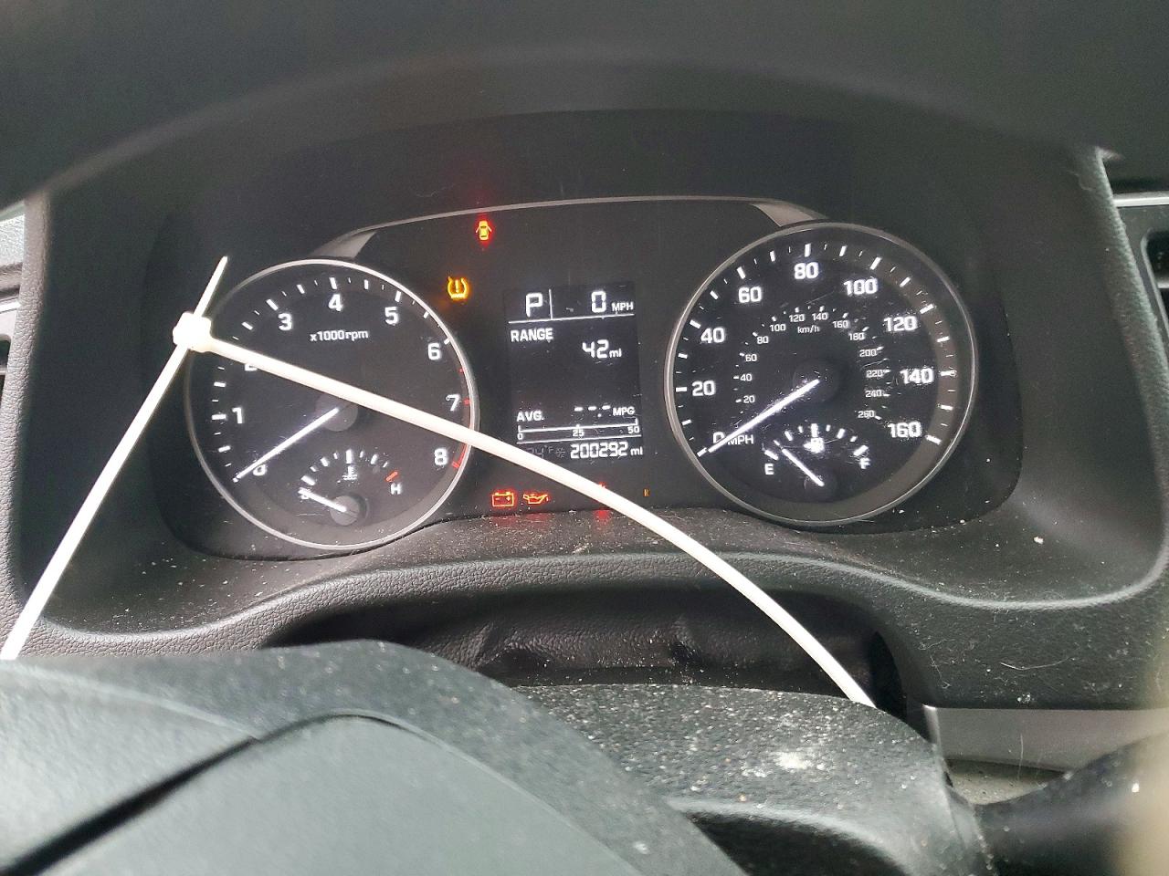 2018 HYUNDAI ELANTRA SE photo 9
