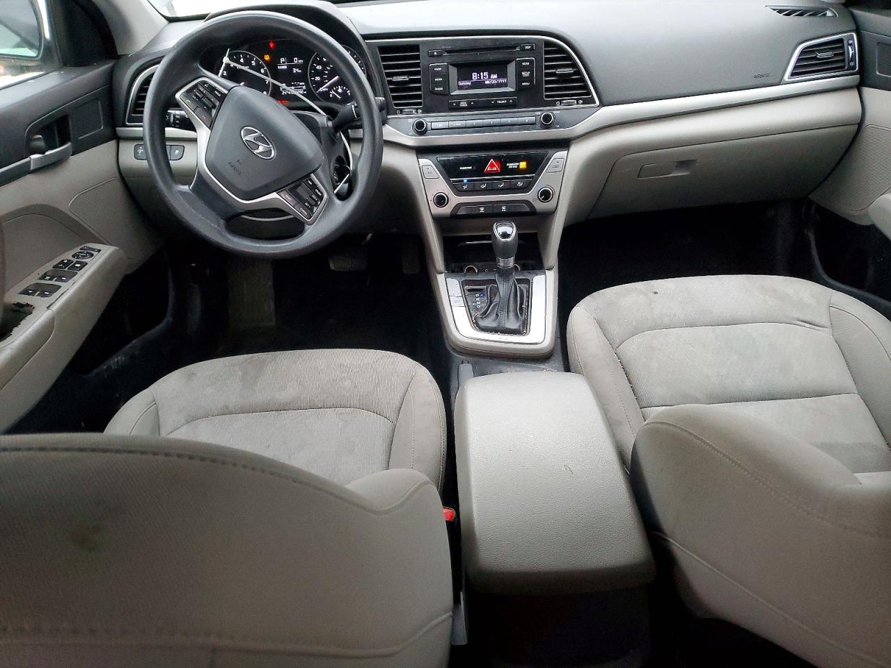 2018 HYUNDAI ELANTRA SE photo 8