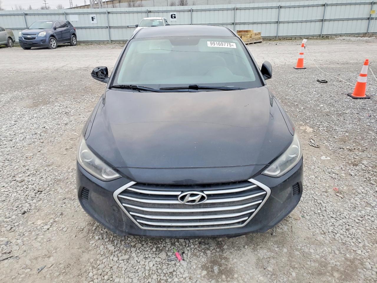 2018 HYUNDAI ELANTRA SE photo 5