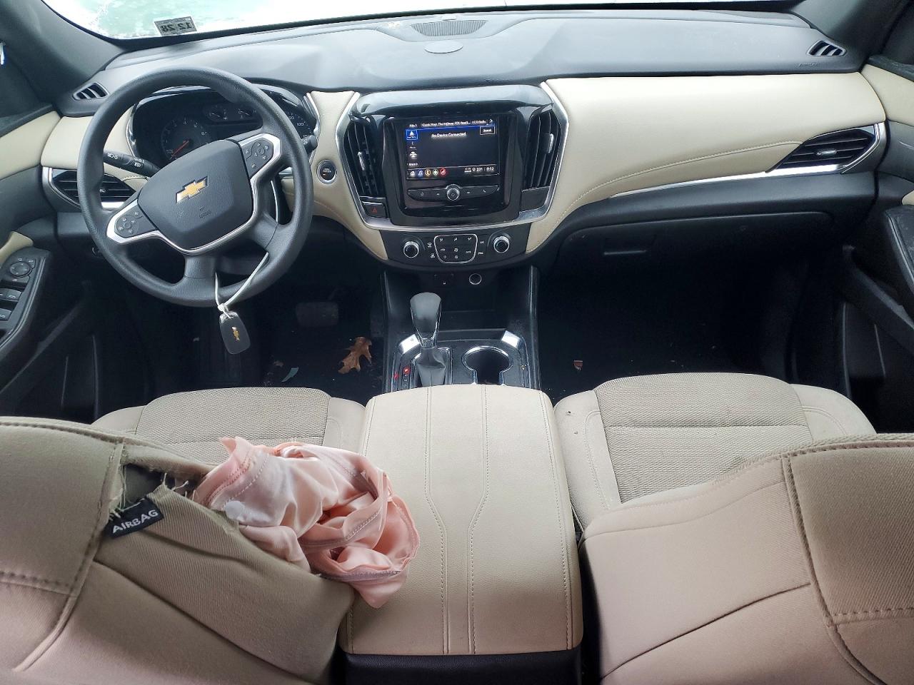 2023 CHEVROLET TRAVERSE LS photo 8