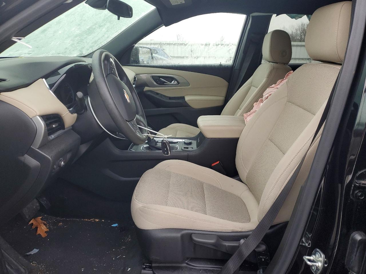 2023 CHEVROLET TRAVERSE LS photo 7