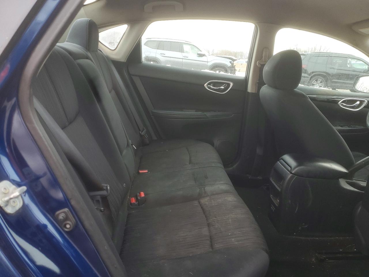 2018 NISSAN SENTRA S photo 10