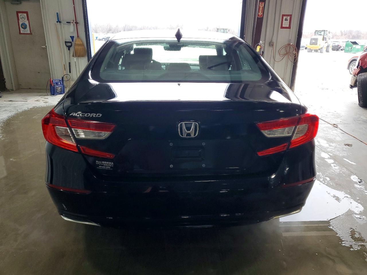 2018 HONDA ACCORD EXL photo 6
