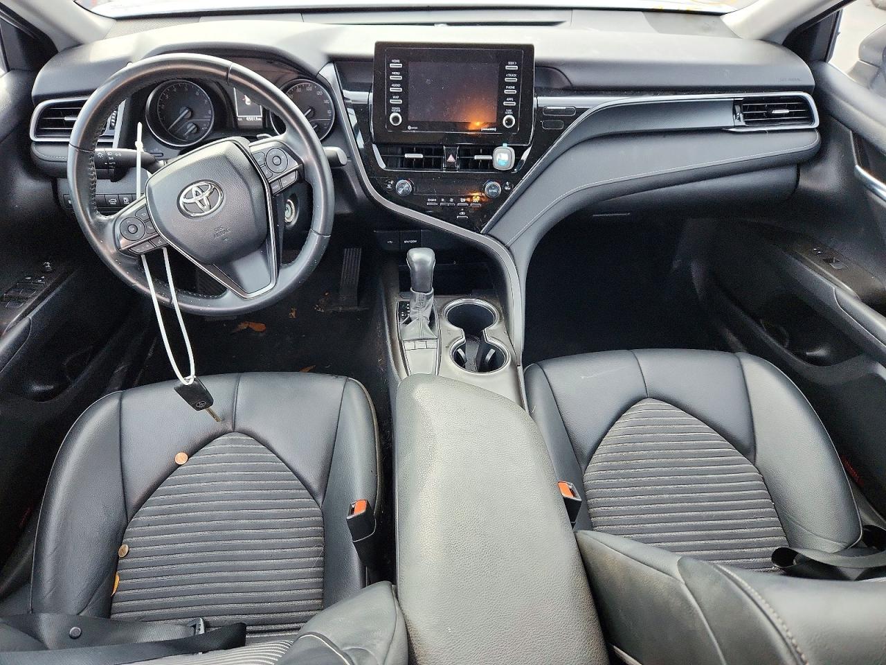 2023 TOYOTA CAMRY SE photo 8