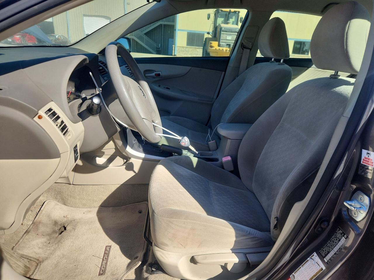 2009 TOYOTA COROLLA BASE photo 7