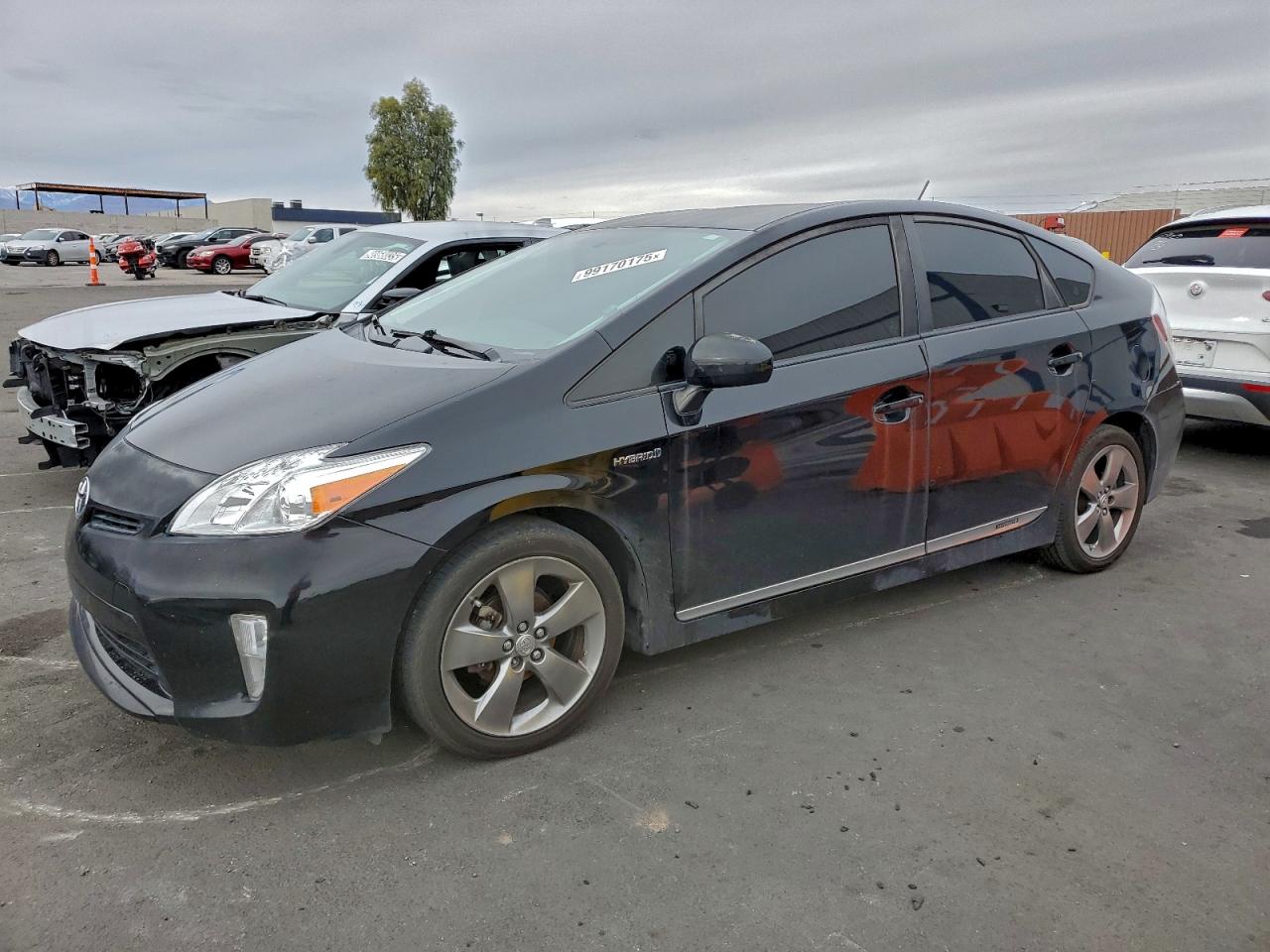 2013 TOYOTA PRIUS