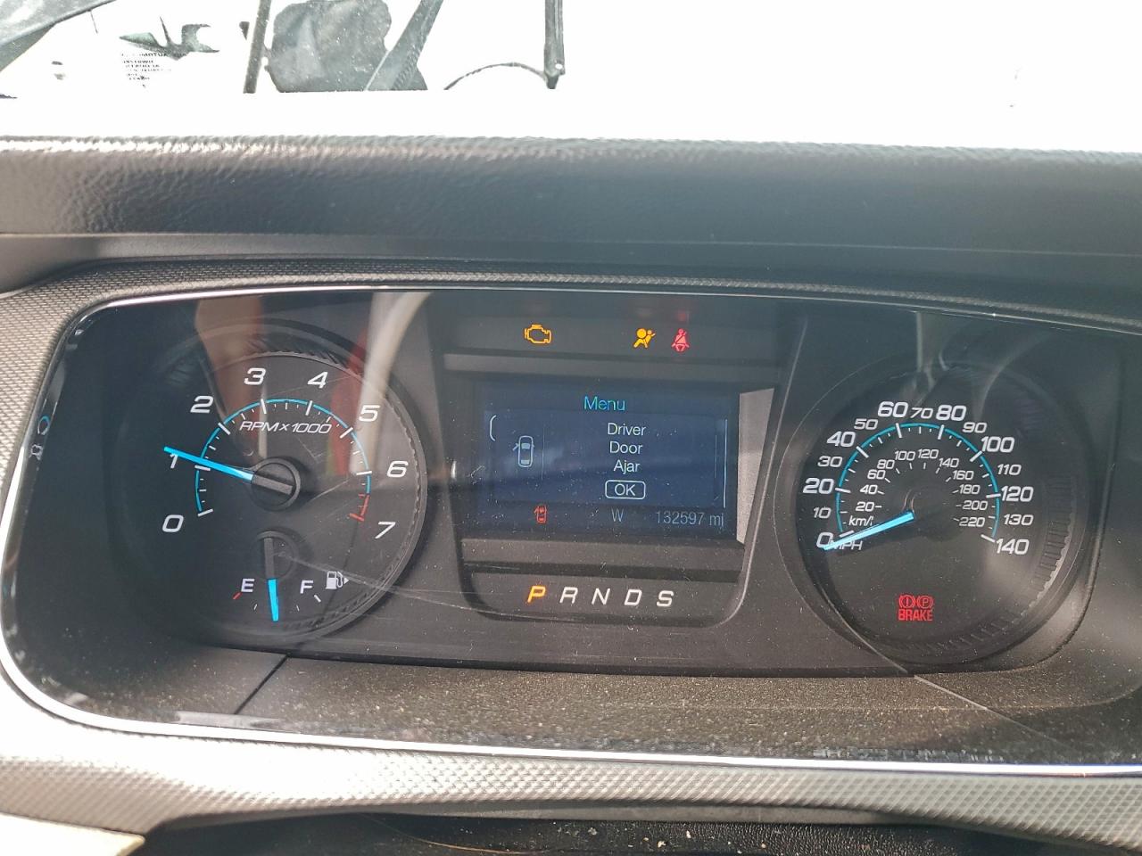 2016 FORD TAURUS SE photo 9
