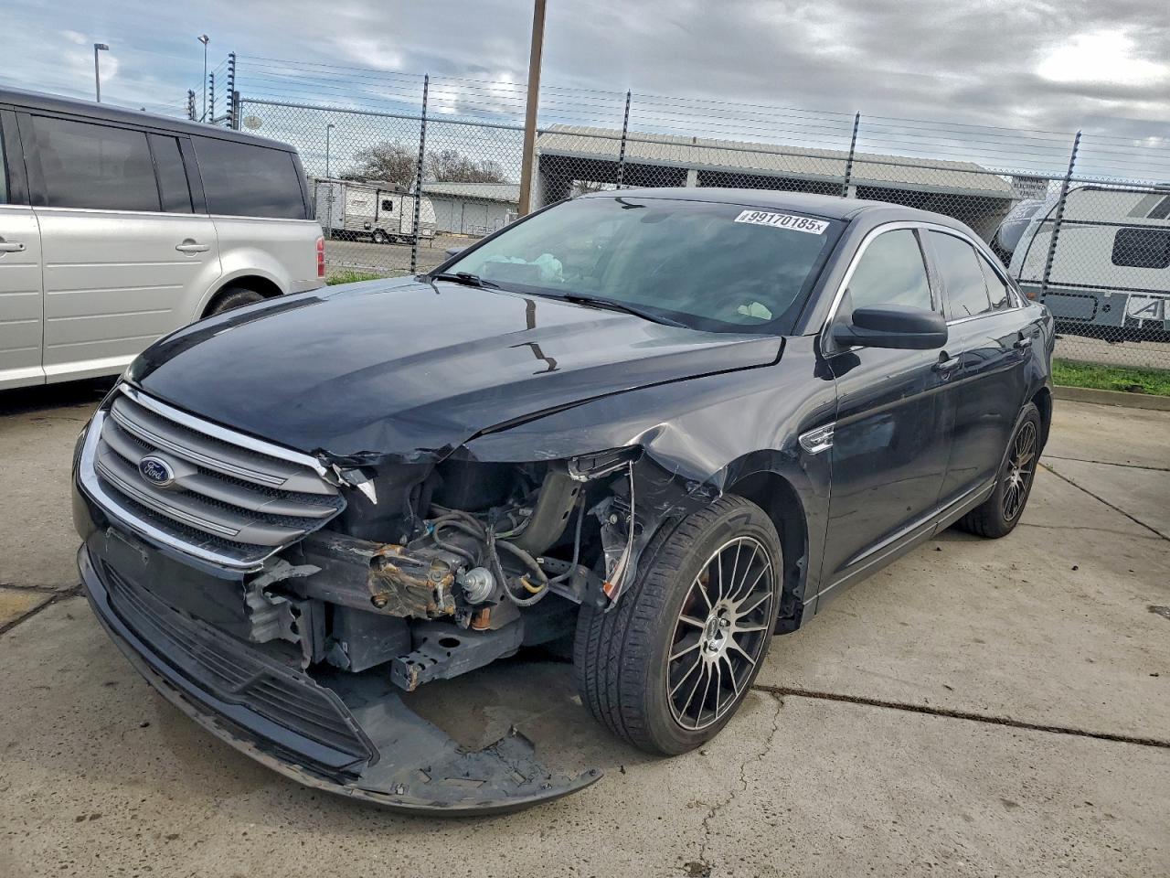 2016 FORD TAURUS