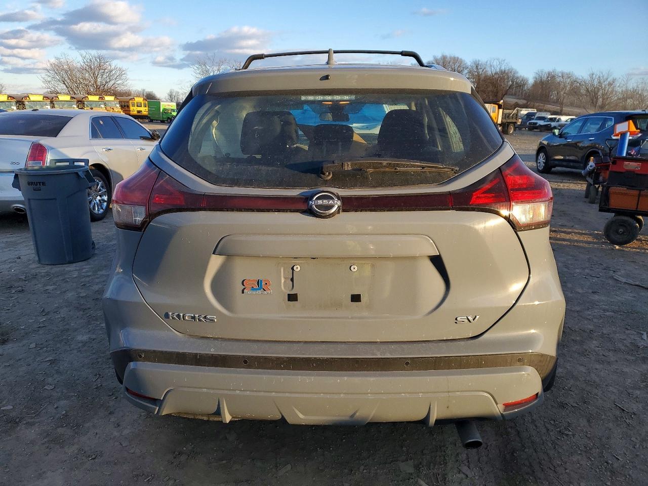 2023 NISSAN KICKS SV photo 6