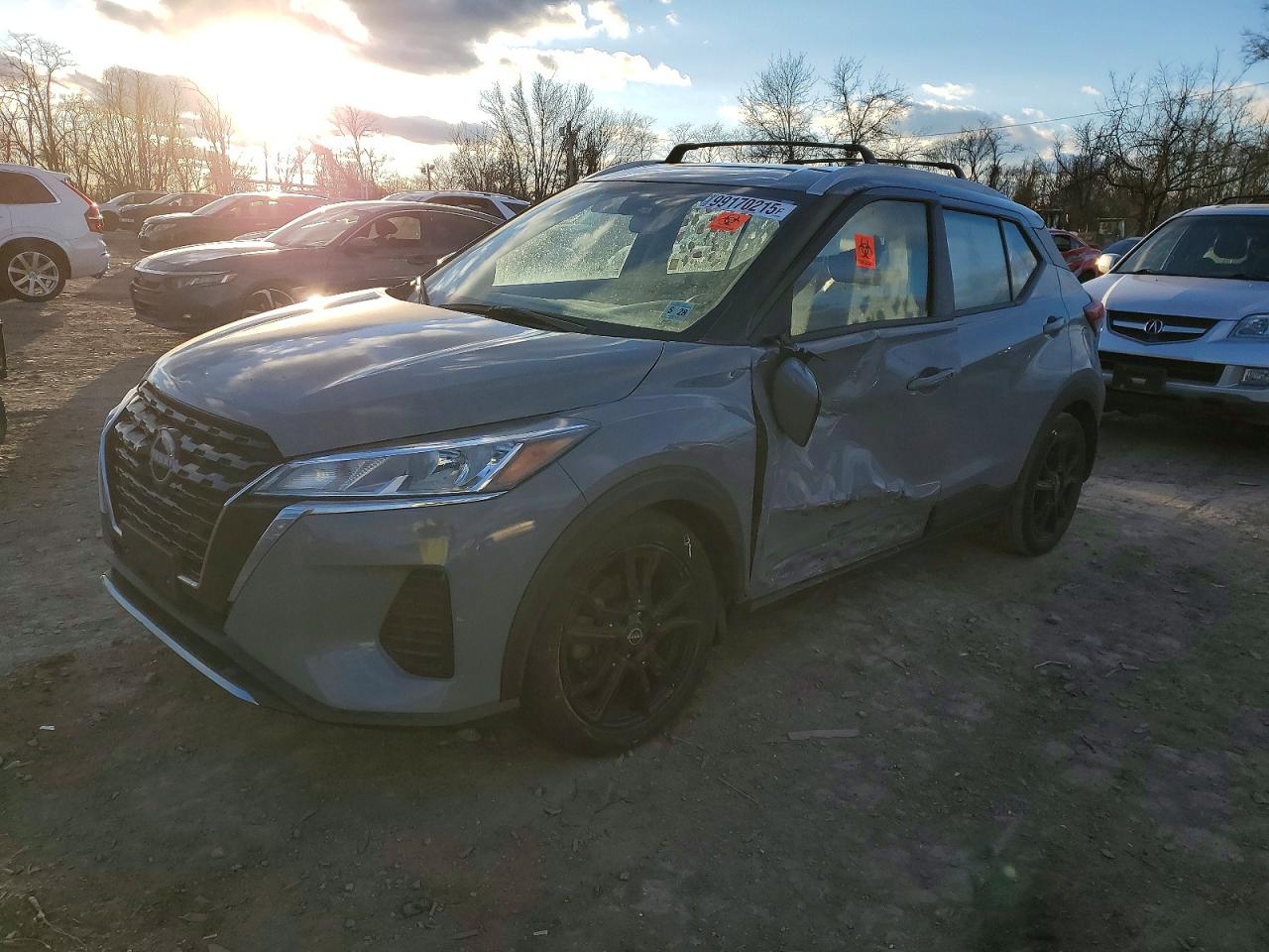 2023 NISSAN KICKS