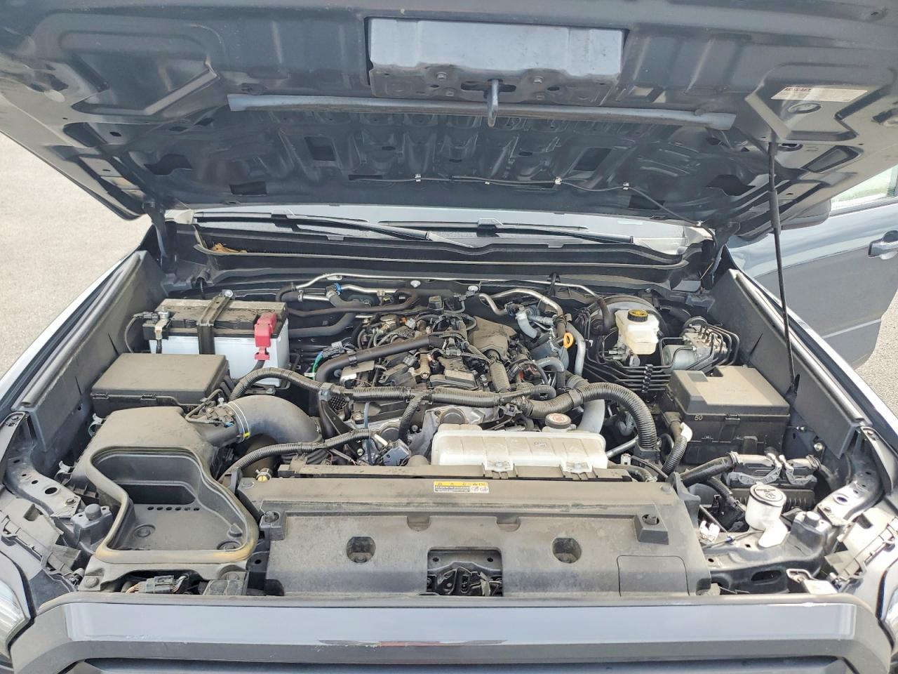 2024 TOYOTA TACOMA DOUBLE CAB photo 11