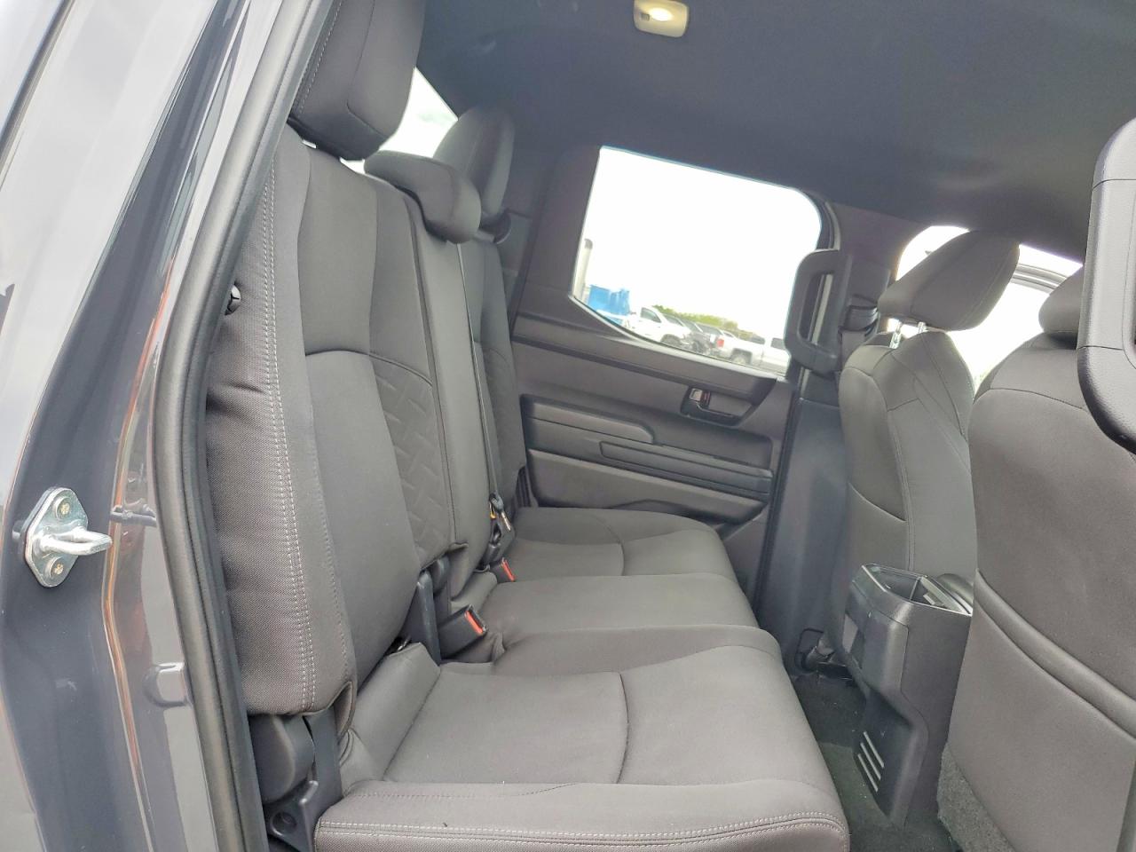 2024 TOYOTA TACOMA DOUBLE CAB photo 10