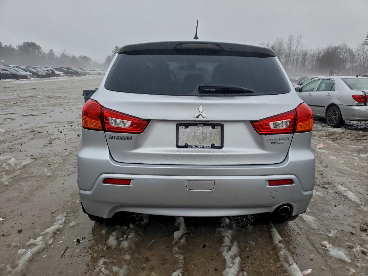 2011 MITSUBISHI OUTLANDER SPORT SE photo 6