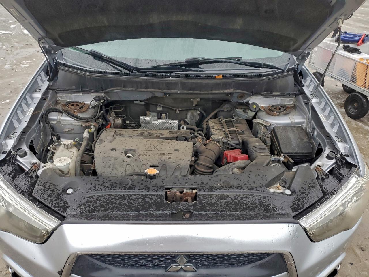 2011 MITSUBISHI OUTLANDER SPORT SE photo 12