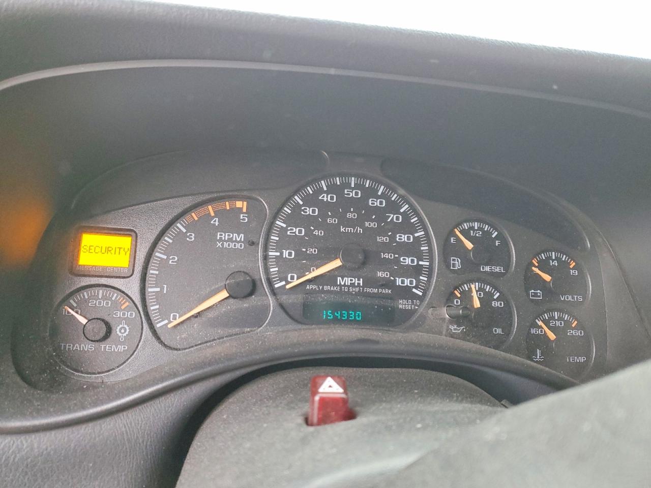 2002 CHEVROLET SILVERADO C3500 photo 9