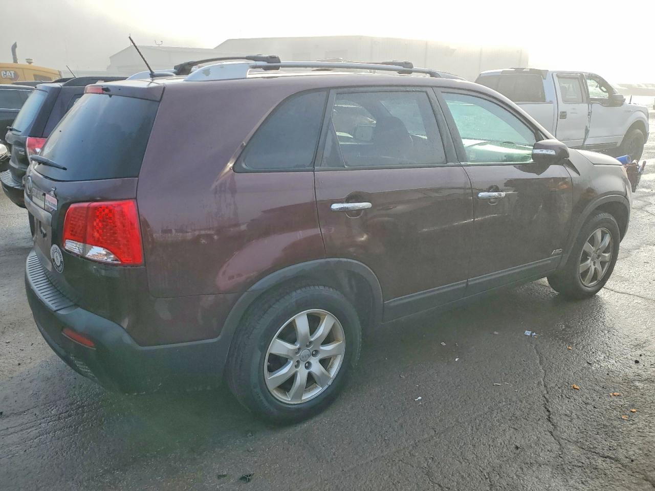 2012 KIA SORENTO BASE photo 3