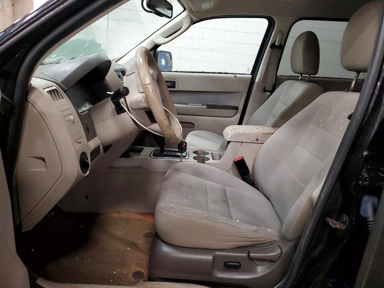 2012 FORD ESCAPE photo 7