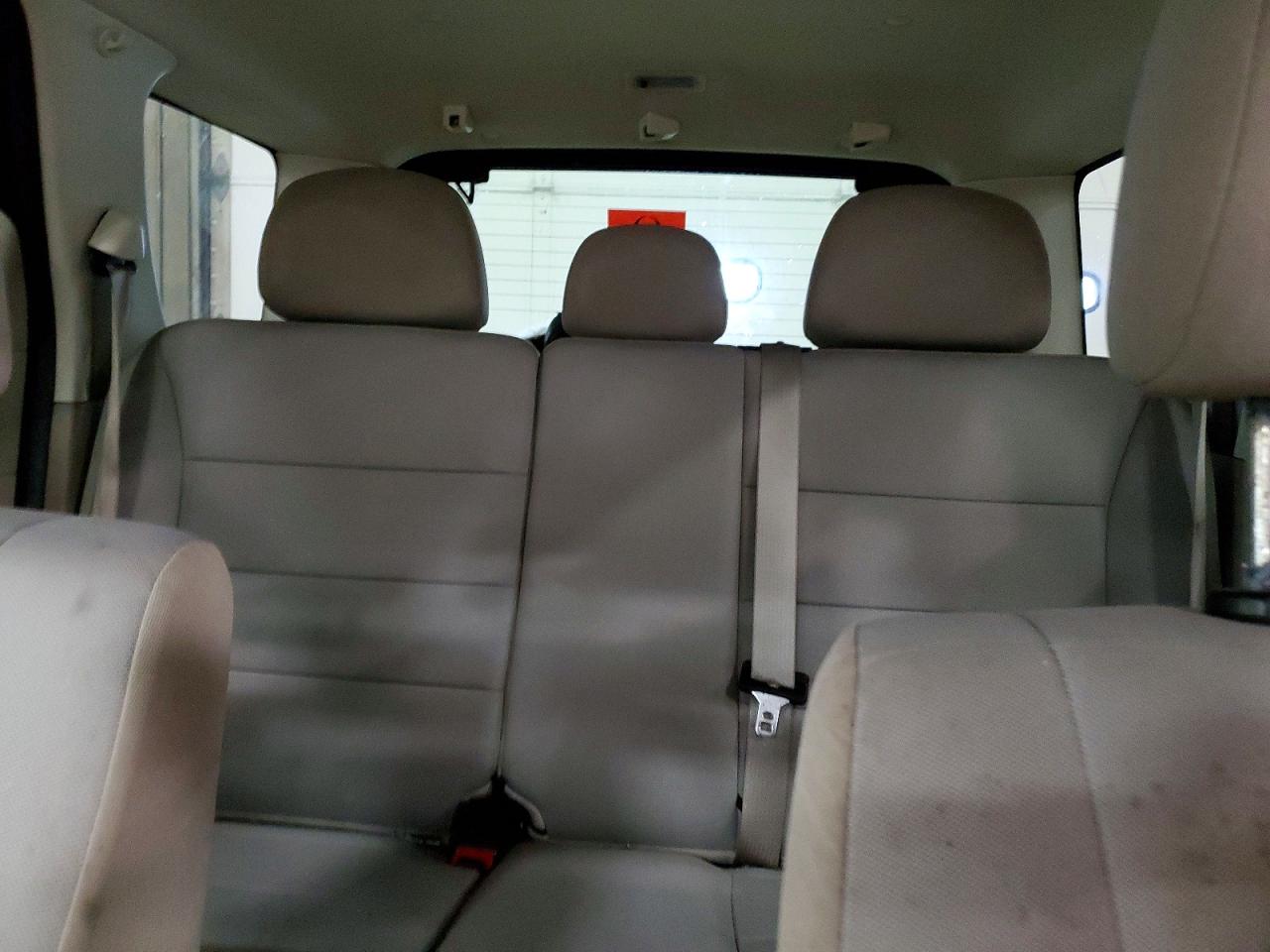 2012 FORD ESCAPE photo 10