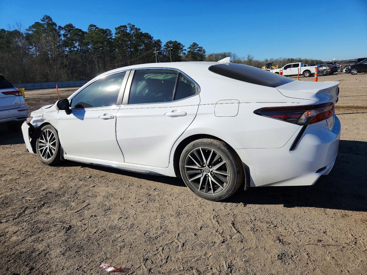 2023 TOYOTA CAMRY SE NIGHT SHADE photo 2