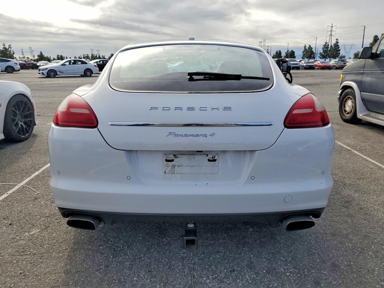 2011 PORSCHE PANAMERA 2 photo 6