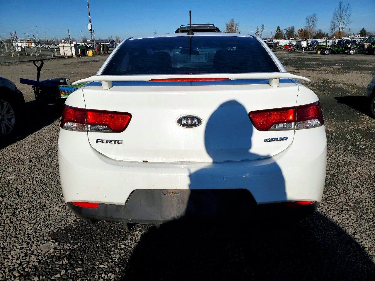 2012 KIA FORTE EX photo 6