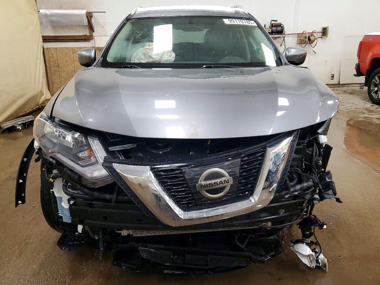 2017 NISSAN ROGUE S photo 5