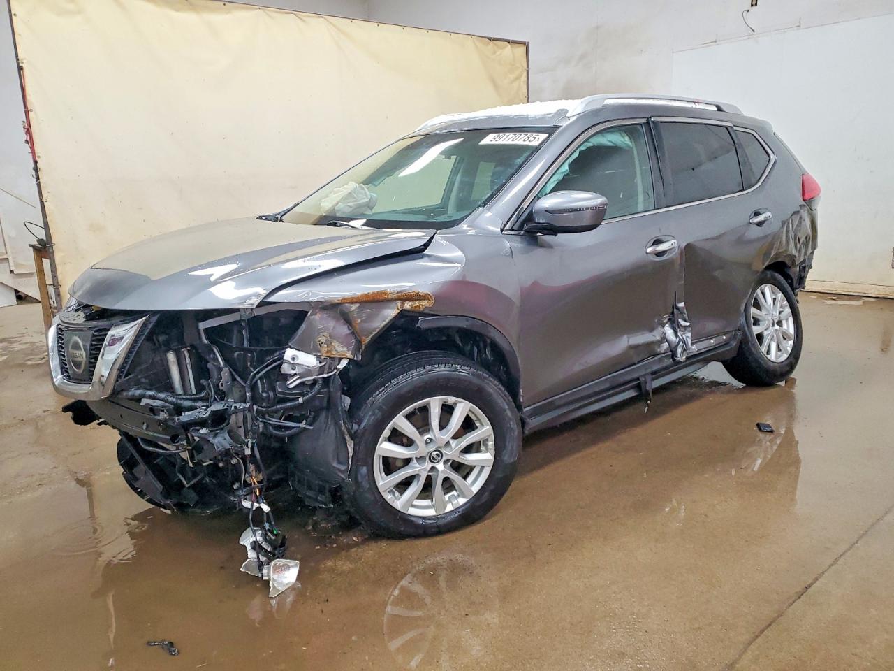 2017 NISSAN ROGUE