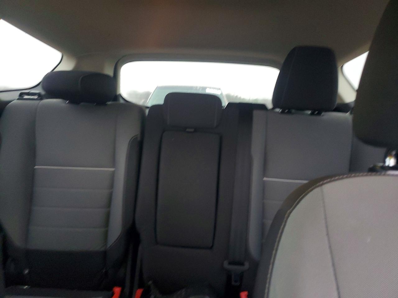 2015 FORD ESCAPE SE photo 10