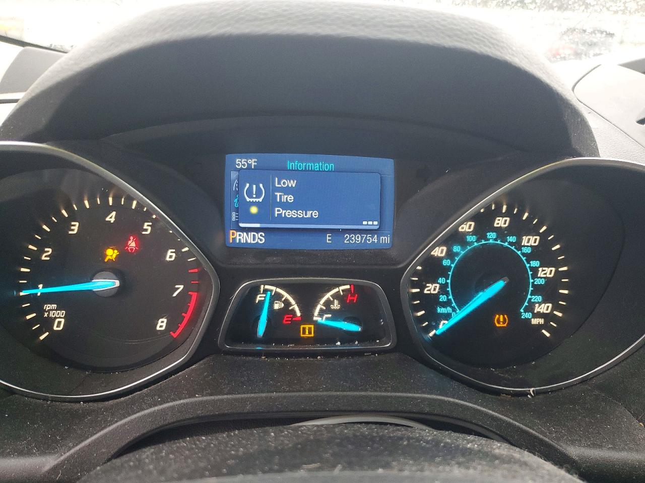 2015 FORD ESCAPE SE photo 9