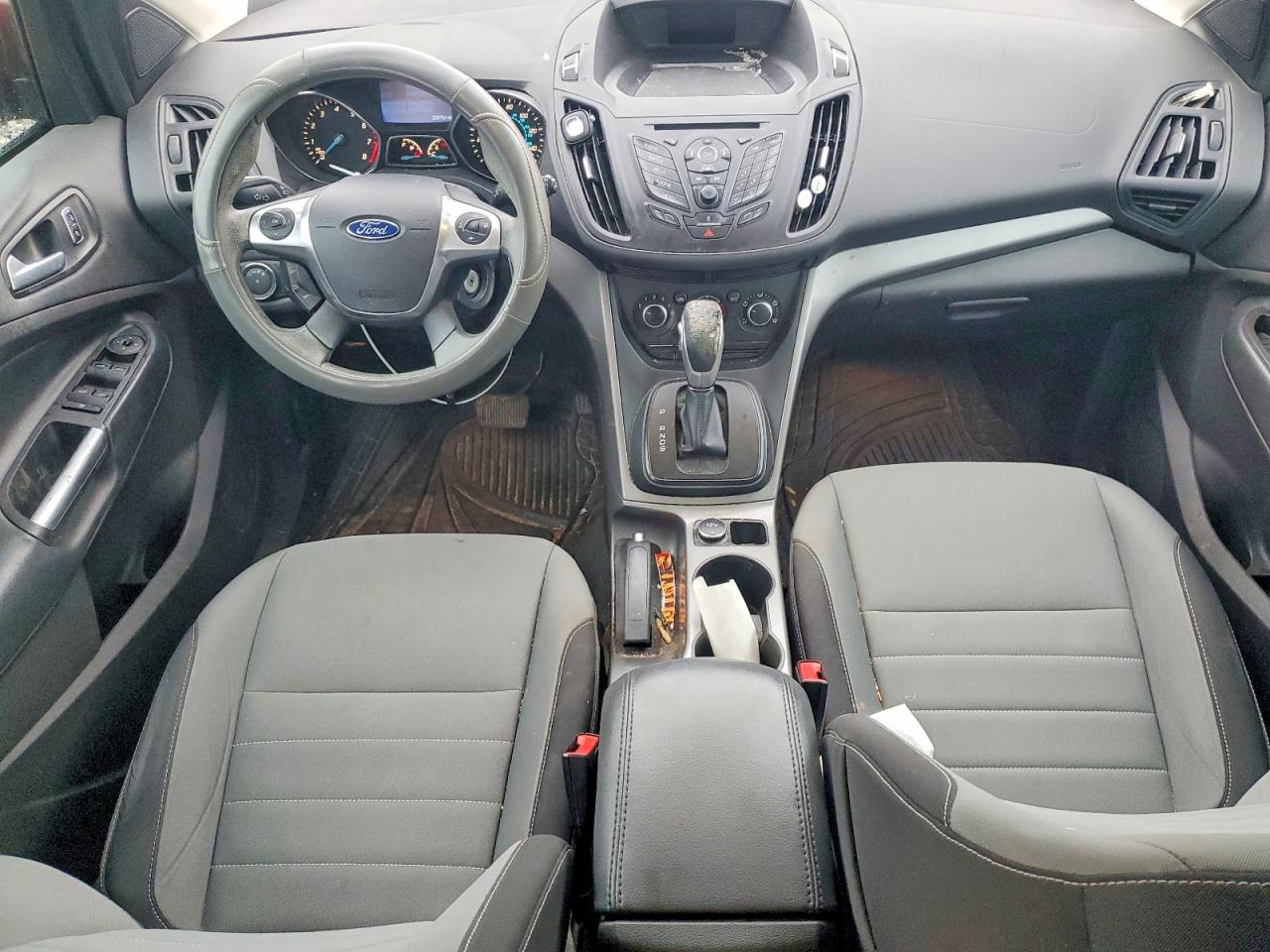 2015 FORD ESCAPE SE photo 8