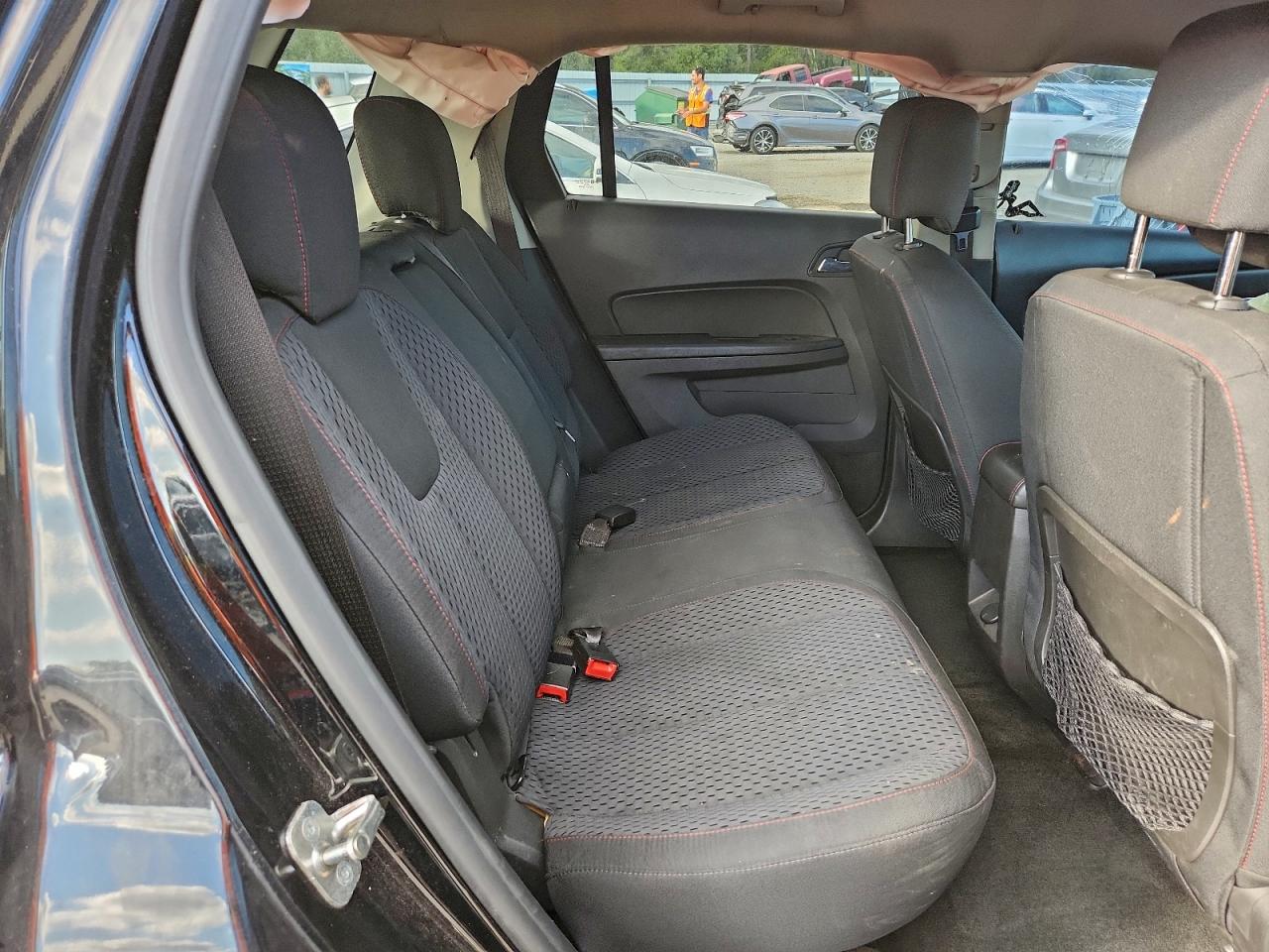 2013 GMC TERRAIN SLE photo 11