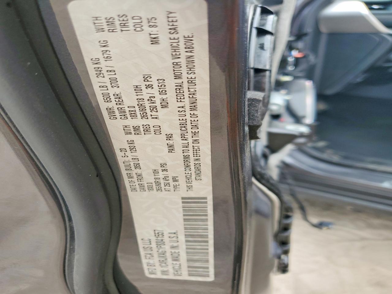 2023 JEEP GRAND CHEROKEE L LAREDO photo 14