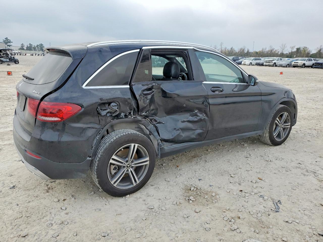 2020 MERCEDES-BENZ GLC 300 4MATIC photo 3