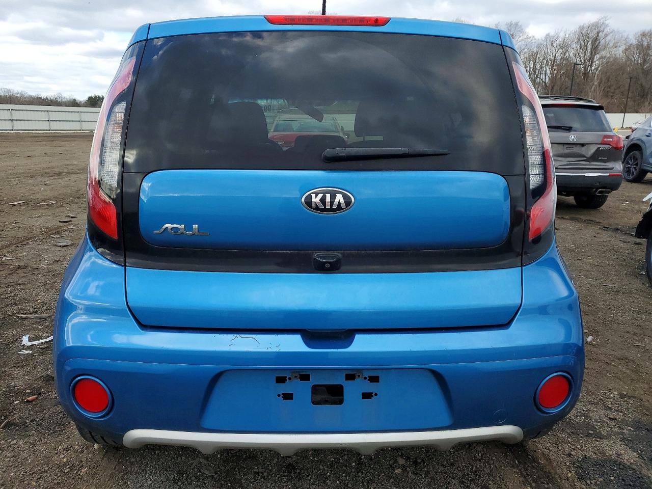 2018 KIA SOUL + photo 6