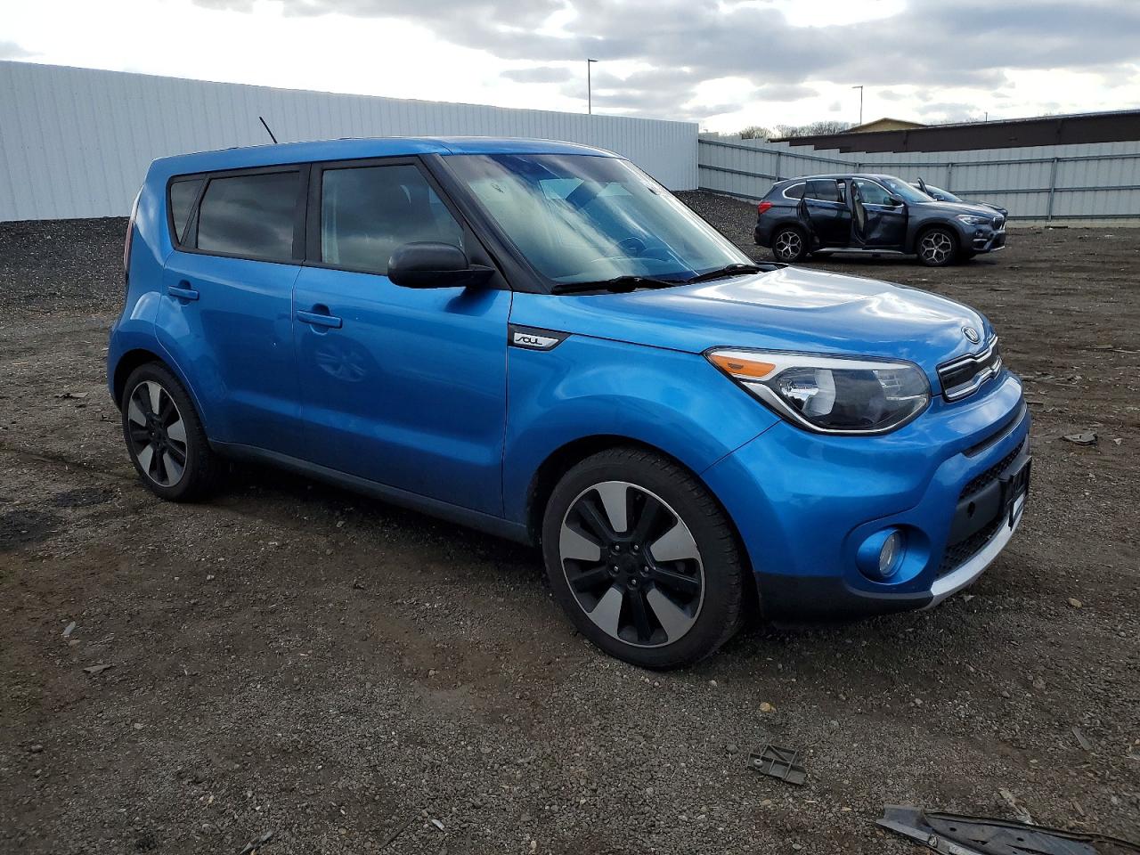 2018 KIA SOUL + photo 4