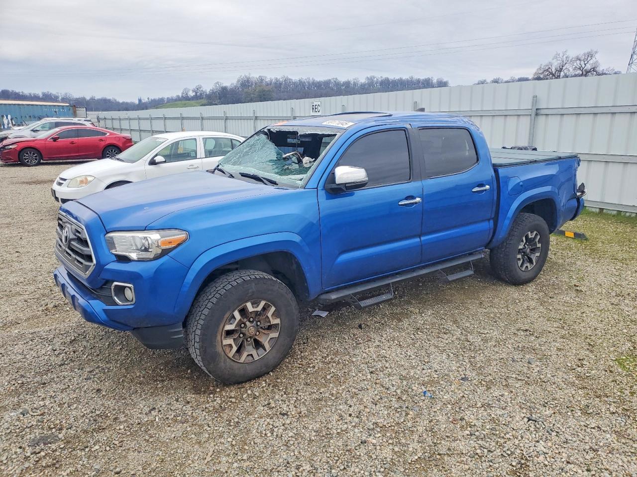 2017 TOYOTA TACOMA