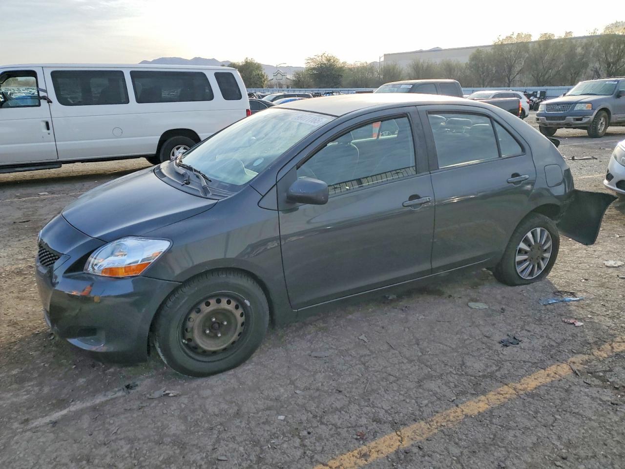 2009 TOYOTA YARIS