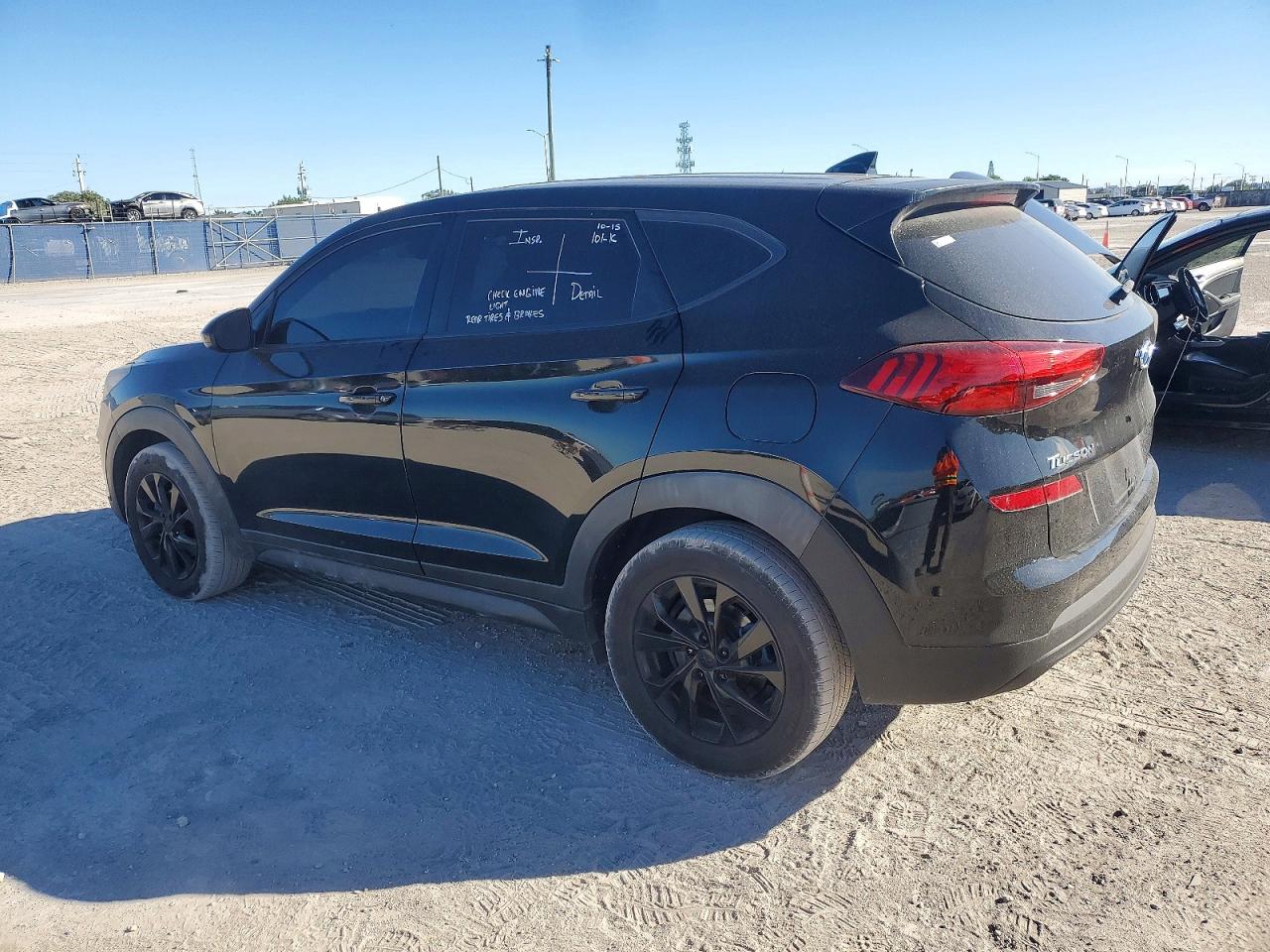 2019 HYUNDAI TUCSON SE photo 2