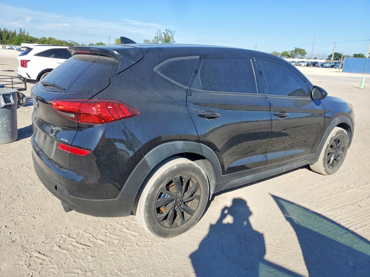 2019 HYUNDAI TUCSON SE photo 3